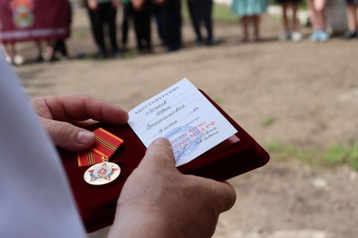 В Чистополе почтили память первого начальника местной Госавтоинспекции Тихона Захарова