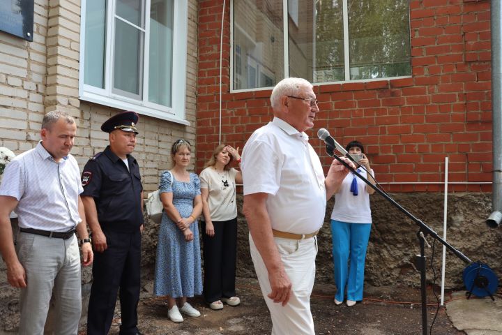 В Чистополе почтили память первого начальника местной Госавтоинспекции Тихона Захарова