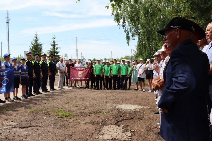 В Чистополе почтили память первого начальника местной Госавтоинспекции Тихона Захарова