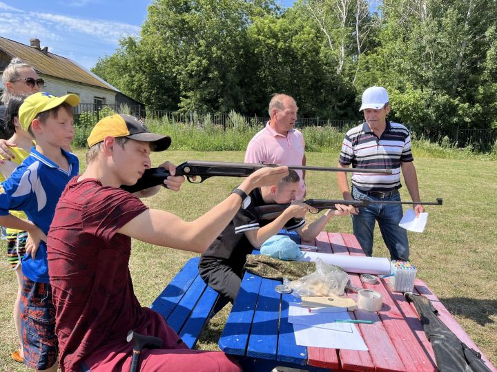 Воспитанники Чистопольского детского дома участвовали в соревнованиях по стрельбе из пневматической винтовки