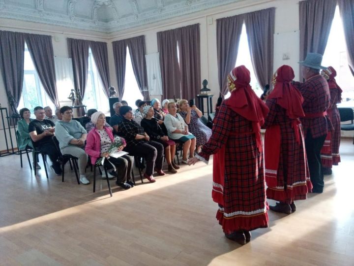 В Чистополе состоялась презентация сборника стихов поэтессы Веры Новиковой