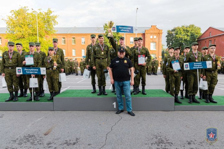 Чистопольские кадеты отличились на военно-патриотических сборах «Гвардеец»