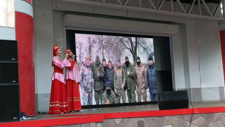 В Чистополе прошел концерт в поддержку участников СВО