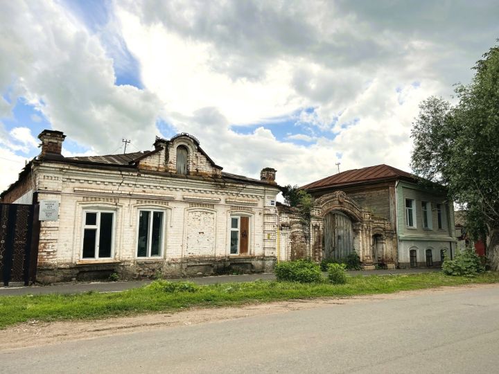 Дома рассказывают: усадьба имама I Соборной мечети города Мухамметназипа Амирханова