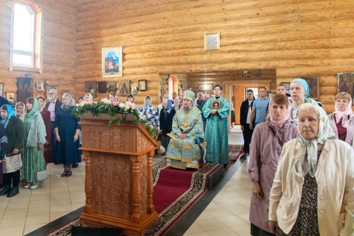 В селе Булдырь прошел престольный праздник в честь Рождества Пресвятой Богородицы