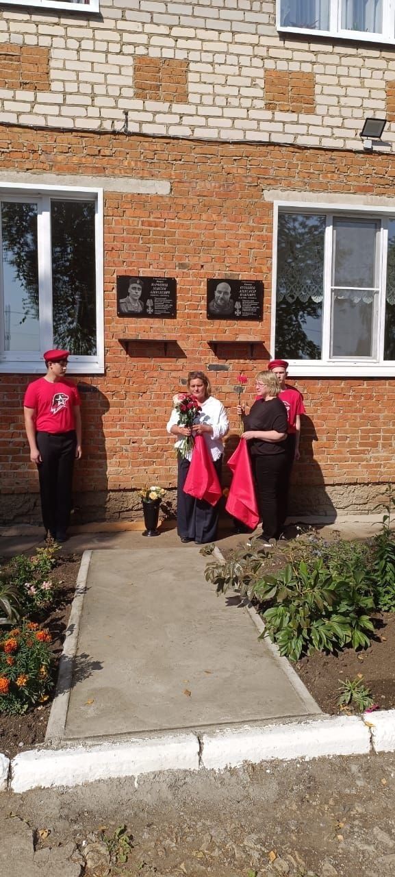 Мемориальные доски в честь бойцов СВО открыли в девяти школах Чистопольского района